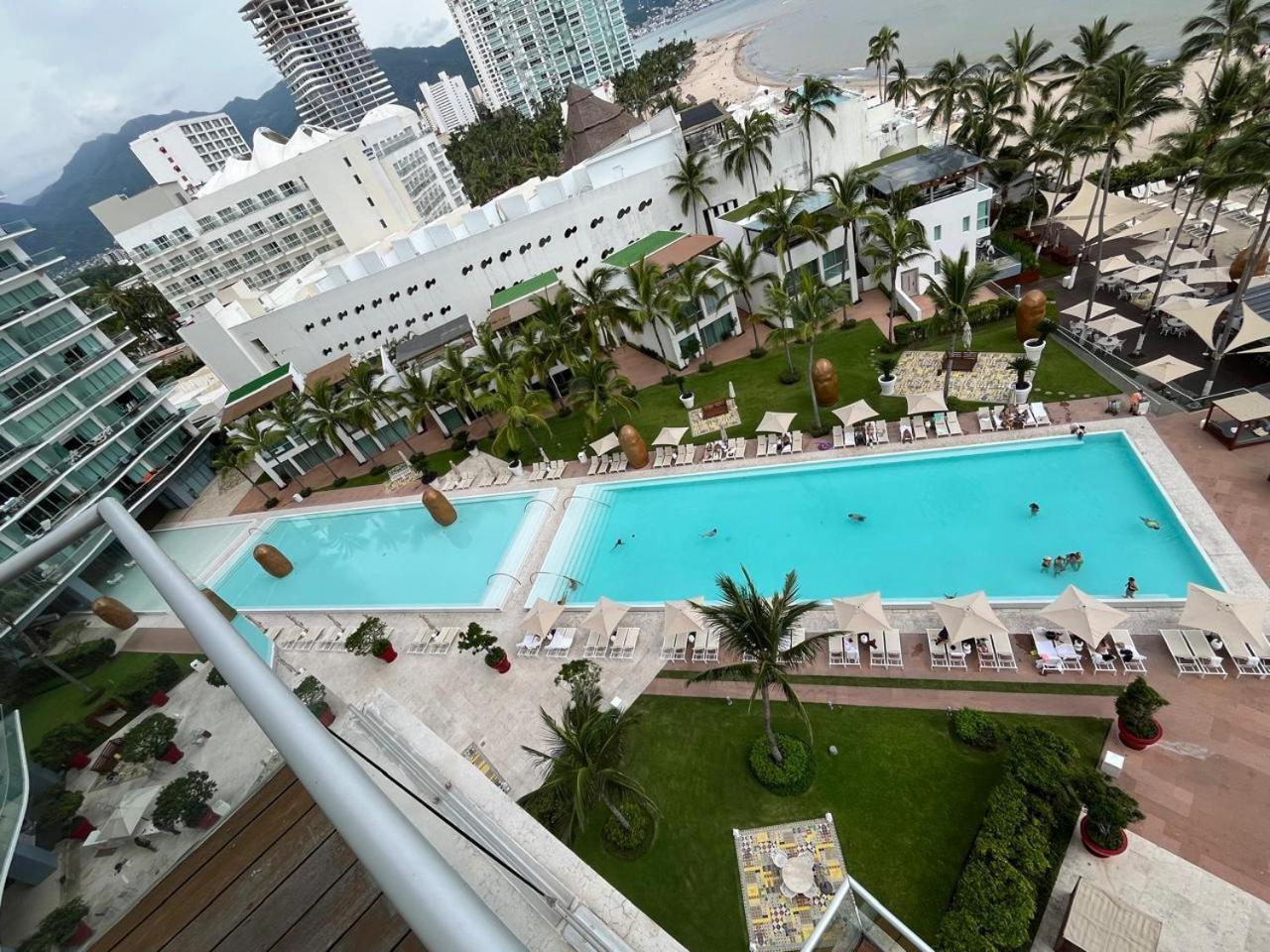 Icon Vallarta, Puerto Vallarta Exterior photo